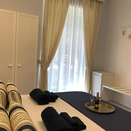 Maison Claudette Toledo Neapel