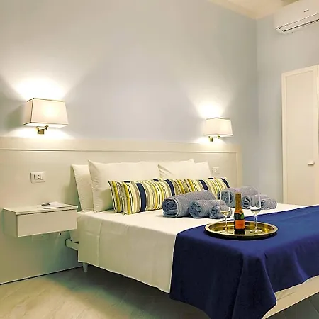 בית הארחה Maison Claudette Toledo נאפולי