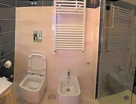 Maison d'hôtes Maison Claudette Toledo 4*