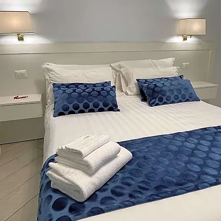 Maison Claudette Toledo נאפולי