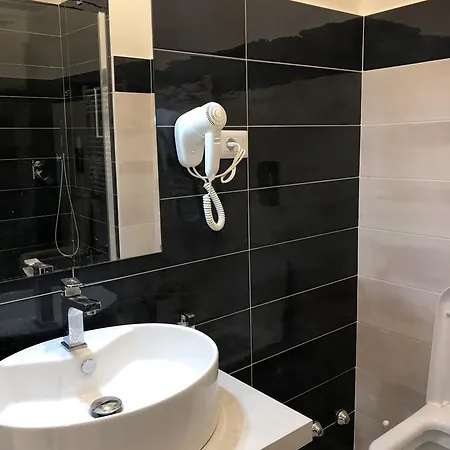 Maison Claudette Toledo