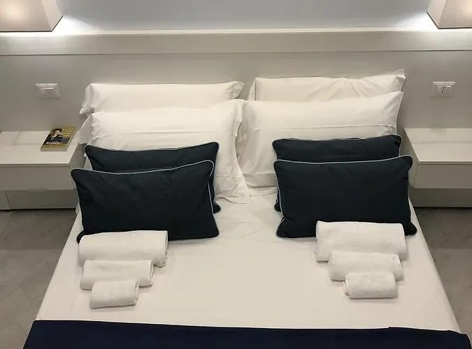 Maison Claudette Toledo בית הארחה 4*