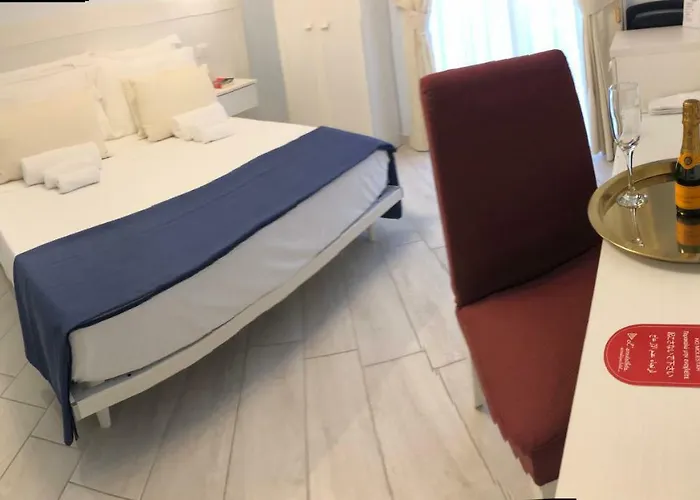 Maison Claudette Toledo 4*