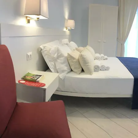 Maison Claudette Toledo נאפולי